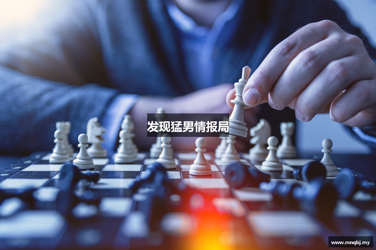 发现猛男情报局